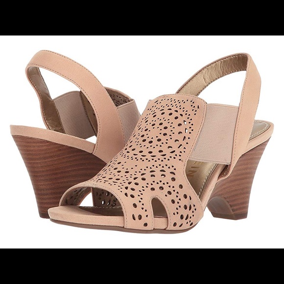 Anne Klein Leather Sandals Slingback Laser Cut Open Toe size 8.5 - Picture 1 of 6